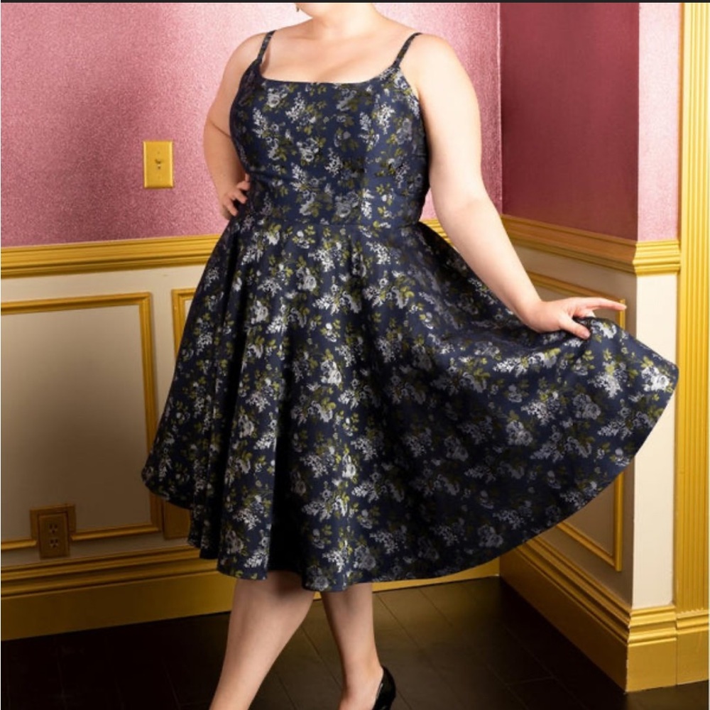 Tatyana Peony Peggy Dress NWOT 4X